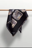 %100 Twill İpek Geometrik Kare Desenli Siyah - Gri Renkli 90x90 Eşarp Dikim Şekli : El Dikişi thumbnail 4