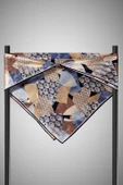 %100 Twill İpek Geometrik Desenli Gri - Sütlü Kahve Renkli 90x90 Eşarp Eşarp Kenar Dikiş Şekli El Dikişli thumbnail 6