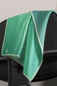 % 57 İPEK % 43 VİSKON Twill İpek Monogram Desenli Zümrüt Yeşili Renkli 90x90 Eşarp Dikim Şekli : El Dikişi thumbnail 3
