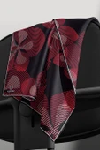 %100 Twill İpek Çizgili Çiçek Desenli Siyah - Bordo Renkli 90x90 Eşarp Dikim Şekli : El Dikişi thumbnail 6