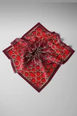 % 57 İPEK % 43 VİSKON Twill Türk Motifi  Desenli Kırmızı Renkli 90x90 Eşarp Dikim Şekli: El Dikişi thumbnail 3