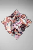 %100 Twill İpek Batik Çiçek Desenli Somon - Lila Renkli 90x90 Eşarp Kenar Dikiş Şekli El Dikişli thumbnail 4