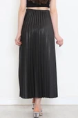 Zarif Ve Modern Pileli Parlak Krep Gizli Lastikli Siyah Etek thumbnail 3