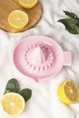 Akrilik Koyu Pembe Limon Sıkacağı Pratik Limon Sıkacağı thumbnail 3