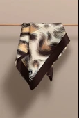 I74 %100 İpek Leopar Desenli Kadın Fular thumbnail 3