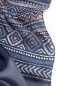 %100 İPEK ETNİK DESENLİ LACİVERT - İNDİGO RENKLİ ŞAL thumbnail 3
