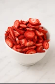 Dondurularak Kurutulmuş Dilim Çilek 15 gr - Freeze Dried Çilek - Çilek Kuru Meyve Cipsi thumbnail 3