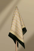 Kadın Geometrik Desenli 50x50 Bandana HYL DG01605-22 thumbnail 6