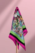 E49 Kadın Pembe Minyatür Desenli 50x50 Bandana thumbnail 6