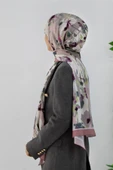 LÜKS MEDİNE İPEĞİ BAHAR DALI DESENLİ PUDRA RENKLİ 75X195 KIRIŞMAZ ŞAL MOSS KREP DİKİŞ TİPİ  İTALYAN DİKİŞLİ thumbnail 1