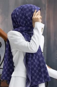 LÜKS MEDİNE İPEĞİ MONOGRAM DESENLİ LACİVERT - BUZ MAVİSİ RENKLİ 75X195 KIRIŞMAZ ŞAL MOSS KREP DİKİŞ TİPİ İTALYAN DİKİŞLİ thumbnail 1