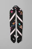 Kadın Siyah Pembe Çiçek Desenli 50x50 Bandana HYL DG01696-22 thumbnail 3