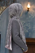 LÜKS MEDİNE İPEĞİ LEOPAR DESENLİ PUDRA RENKLİ 75X195 KIRIŞMAZ ŞAL MOSS KREP DİKİŞ TİPİ İTALYAN DİKİŞLİ thumbnail 1