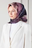 %100 Twill İpek Yaprak Desenli Pudra - Lacivert Renkli 90x90 Eşarp Dikim Şekli : El Dikişi thumbnail 3