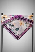 %100 Twill İpek Sulu Boyalı Çiçek Desenli Mor - Vizon Renkli 90x90 Eşarp Dikim Şekli : El Dikişi thumbnail 6