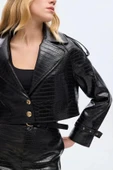 Setu Oversize Crop Deri Kadın Ceket thumbnail 3