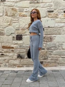 Kadın Bisiklet Yaka Crop Ve Ispanyol Paça Pantolon Ikili Takım thumbnail 2