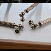 Nesil Çizgili 288 mm Bronz Metal Mobilya Kolu Mutfak Dolabı Çekmece Kapak Kulpu Kulp Tasarımı thumbnail 6