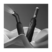 Siyah El Fenerli Katlanabilir Şemsiye – Yağışlı ve Karanlık Havalara Özel Tasarım thumbnail 1