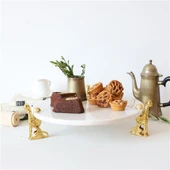 Akayev Mermer Beyaz 30 Cm Altın Çita Ayaklı Sunum Tabağı thumbnail 1