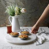 Akayev Mermer Beyaz 30 Cm Döner Standlı Sunumluk thumbnail 3