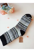 2 ÇİFT KALIN KIŞLIK YUMUŞAK ÇORAP YILBAŞI MOTİF ETNİK DESENLİ KADIN ÇORABI SİYAHYEŞİL PEMBE 36-40 thumbnail 3