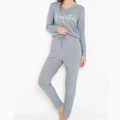 Confeo 840-619 Kadın Kışlık Uzun Kol Nakışlı V-Yaka Pijama Takım thumbnail 2