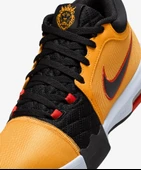Nike LeBron Witness VIII     HQ2139-700 thumbnail 5