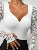 MDB Kadın Uzun Kollu Dantelli Dekolte Detaylı Dalgıç Bluz thumbnail 2