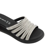 Muya Laki 35213 Anatomik Kadın Terlik Siyah thumbnail 3