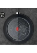 Tefal Titanyum 3X Force 28 cm Tava thumbnail 3