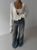 Küçük düğmeli küçük örgülü triko hırka beyaz thumbnail 2