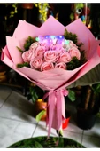 KibarGsmMarket 15'Lİ PEMBE KADİFE GÜL BUKETİ IŞIKLI LOVE YAZILI ÖZEL GÜN HEDİYESİ thumbnail 2