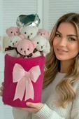 Deluxe Fuşya Peluş Silindir Kutuda, Kalpli Balonlu 6’lı Pembe Ayıcık Buketi - Sevdiğine Hediye thumbnail 1