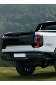 ROAL TUNİNG FORD RANGER T9 BAGAJ KAPAK KABARTMA KAPLAMA (PİANO BLACK) thumbnail 2