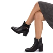 Kadın Hakiki Deri 7 cm Topuklu El Yapımı Tokalı Şık Günlük Bot – Siyah Cilt / Taba Süet thumbnail 4