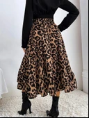 Lucky Life Kadın Uzun Kollu Kruvaze Yakalı Ithal Krep Bluz Ve Leopar Desenli Süprem Uzun Elbise thumbnail 4