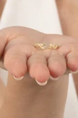 925 ayar gümüş yüzük altın yaldızlı zirkon taşlı sonsuzluk modeli ayarlamalı yüzük SGTL13131GOLD thumbnail 4