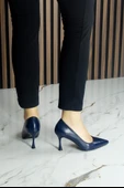 Erkan Saçmacı Suzanna Lacivert Hakiki Dana Derisi Sivri Burun Klasik İnce Topuklu Ayakkabı thumbnail 5