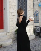 MDB Kadın Uzun Kollu Yarı Balıkçı Yaka Arkadan Pencere Detaylı Bağcıklı Midi Triko Elbise thumbnail 1