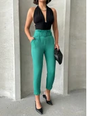 Kemerli havuç pantolon thumbnail 1