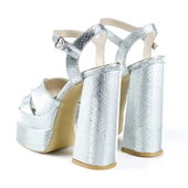 Erkan Saçmacı Whitney Lame Croco Önü Arkası Açık Çift Platformlu Bantlı Kalın Topuklu Abiye Ayakkabı thumbnail 4