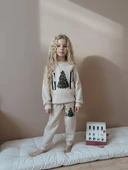 KIZ ÇOCUK YILBAŞI TEMALI 3 İPLİK EŞOFMAN TAKIMI thumbnail 7