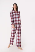 Kırmızı Önden Düğmeli Ekose Pijama Takımı thumbnail 2