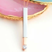 Gümüş Rose İsim Yazılabilen Açılır Çubuk Kadın Kolye thumbnail 1