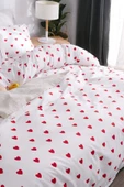 Valoroso Tekstil Tek Kişilik Kırmızı Kalp Desenli Nevresim Seti (Çarşafsız) thumbnail 4