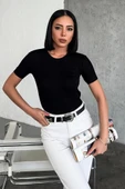 Rahat Ve Şık Kısa Kollu Bisiklet Yaka Likralı Viskon Penye Body Siyah thumbnail 1