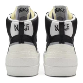 Nike Blazer Mid x Sacai Black Wolf Grey thumbnail 2