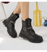 KADIN SİYAH TAŞLI VE FERMUARLI BOT (Siyah) thumbnail 1