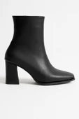 Osum Kadın Siyah Topuklu Bot thumbnail 2